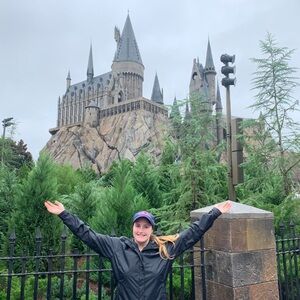 Meet your Posher, Lauren